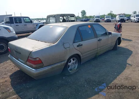 1999 Mercedes-Benz S 600 600 из США, поврежденный, VIN WDBGA57G2XA417151